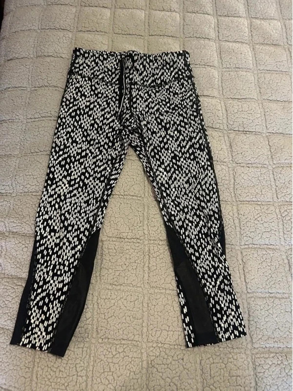 Nike Dri-FIT Running Leggings Women’s Small Black White Mesh
